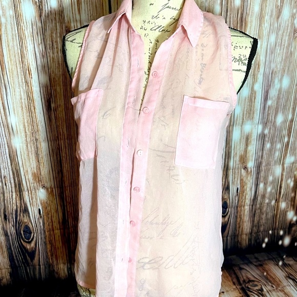 Sleeveless blouse - Picture 1 of 4